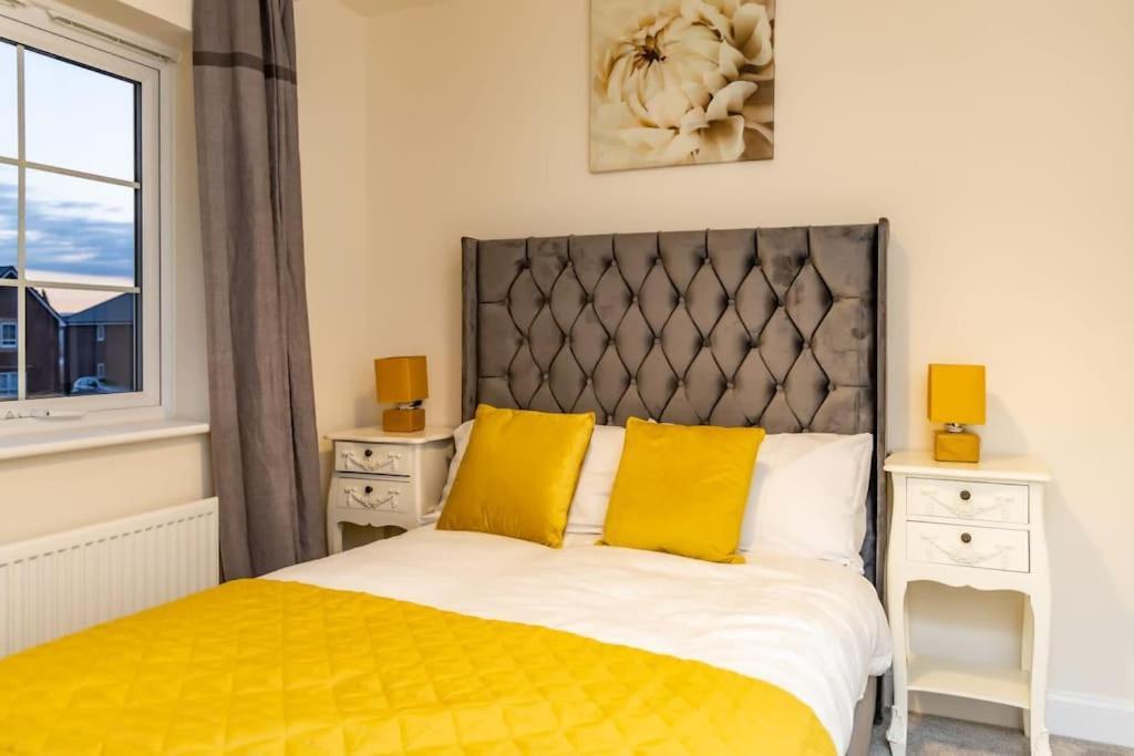 Cozy 3 Bed Sasha House In Beeston Nottingham Villa Bagian luar foto