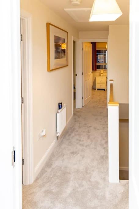 Cozy 3 Bed Sasha House In Beeston Nottingham Villa Bagian luar foto