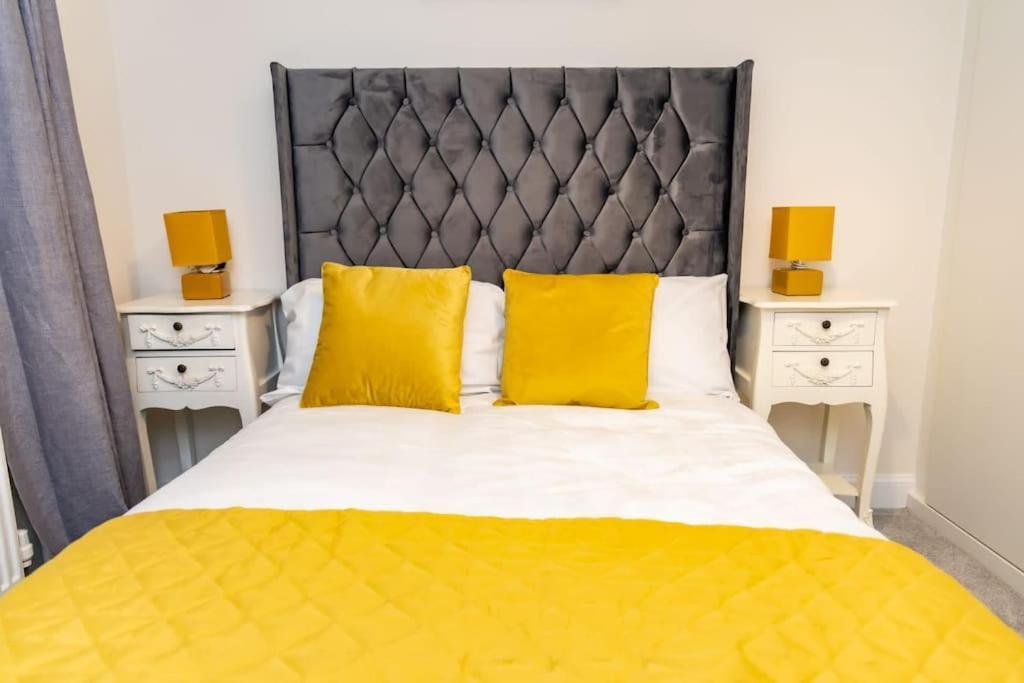 Cozy 3 Bed Sasha House In Beeston Nottingham Villa Bagian luar foto