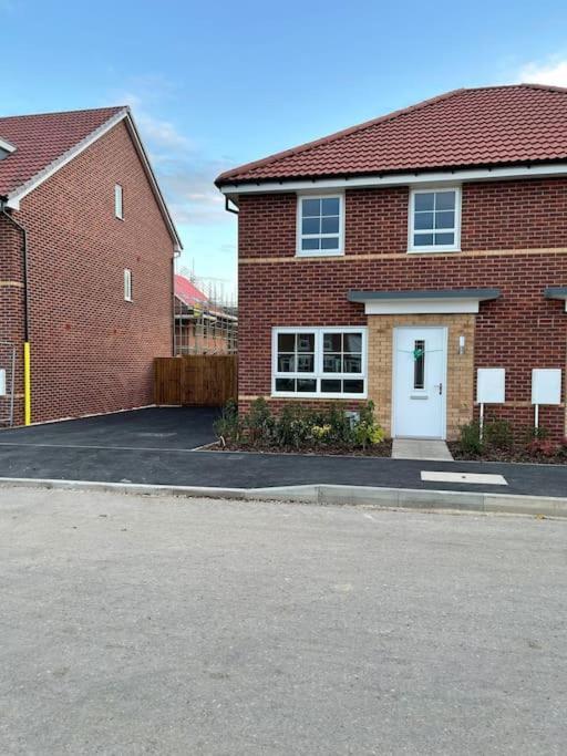 Cozy 3 Bed Sasha House In Beeston Nottingham Villa Bagian luar foto