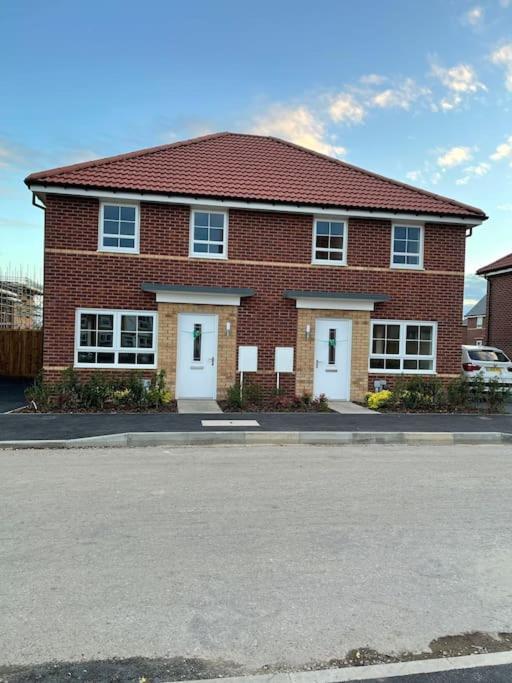 Cozy 3 Bed Sasha House In Beeston Nottingham Villa Bagian luar foto