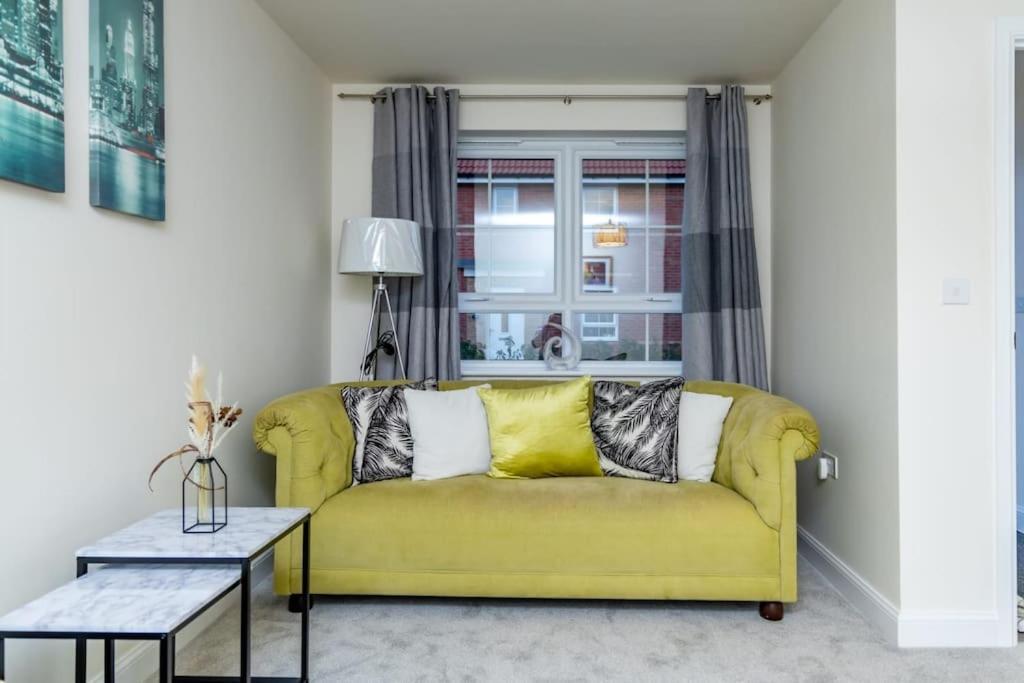 Cozy 3 Bed Sasha House In Beeston Nottingham Villa Bagian luar foto