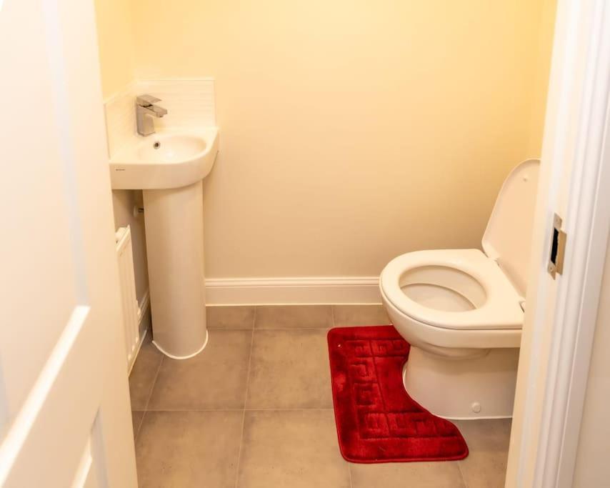 Cozy 3 Bed Sasha House In Beeston Nottingham Villa Bagian luar foto
