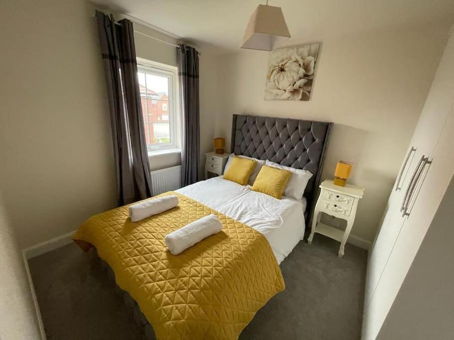 Cozy 3 Bed Sasha House In Beeston Nottingham Villa Bagian luar foto